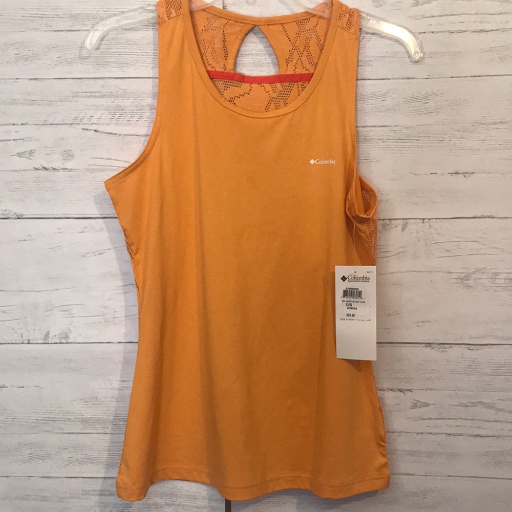 Columbia top